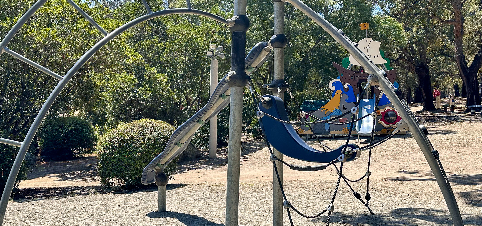 Camping la vetta services aire de jeux acro